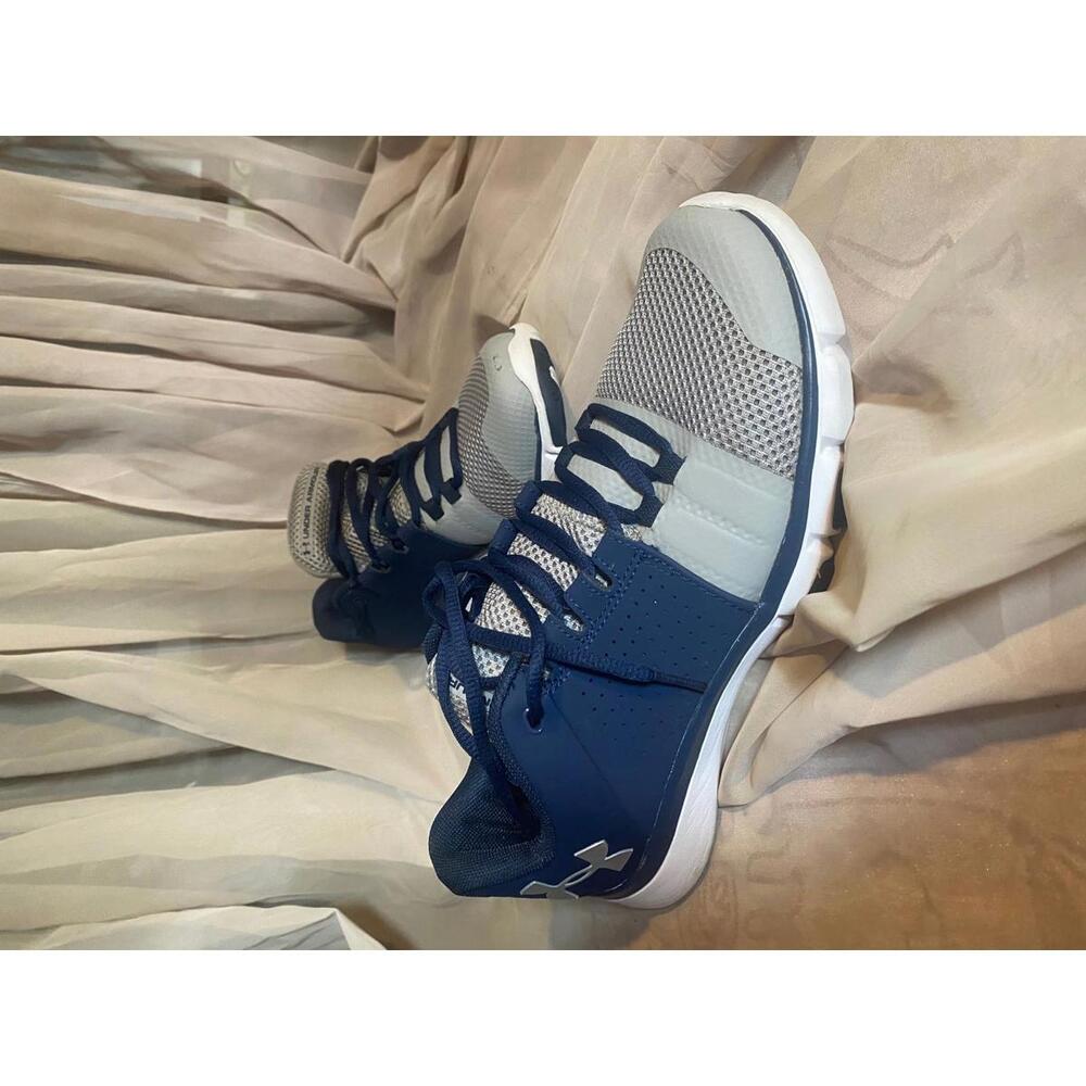 Under Armour Men's Size 8 Strive 7 Training Shoes